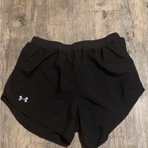 Under armour shorts size medium